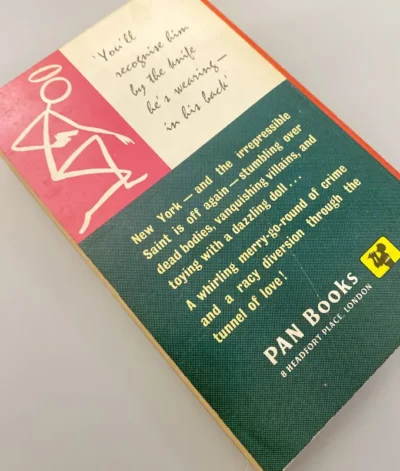 Alternative view of The Saint Sees It Through by Leslie Charteris