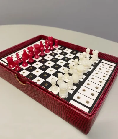 House Martin Travelling Chess Set