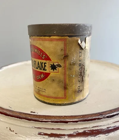 Alternative view of W.D.&H.O.Wills' Goldflake Honey Dew Cigarette Tin