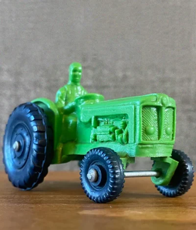 Tomte Laerdal Model Tractor Norway