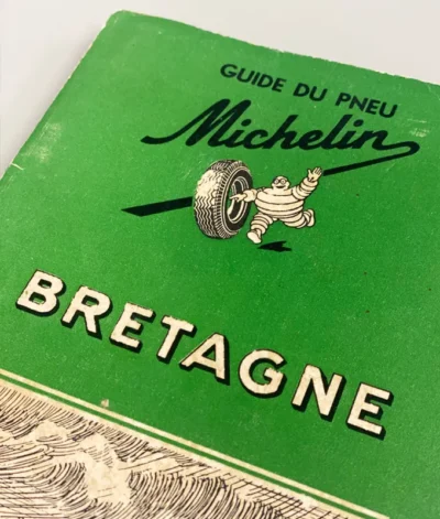 Alternative view of 1953 Michelin Green Guide to Bretagne - French Edition
