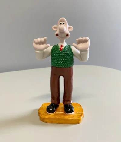 Coalport Wallace and Gromit Figure