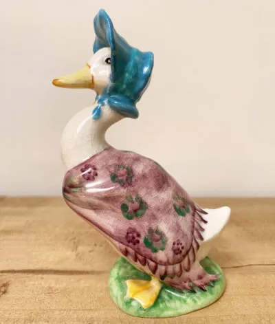 Alternative view of Beswick Beatrix Potter 'Jemima Puddle-Duck' Figurine - BP2a Gold Oval Back Stamp