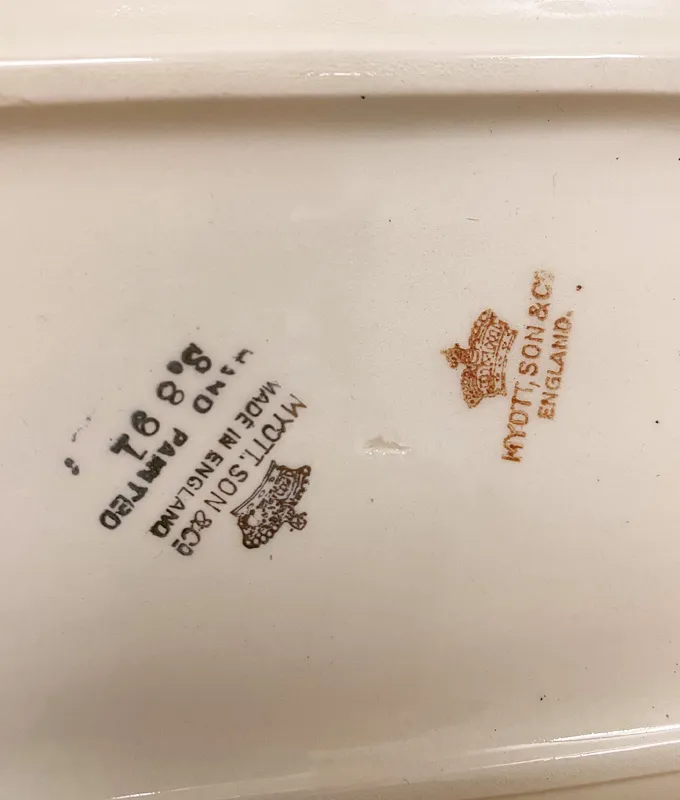 Myott Sandwich Plate